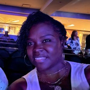 Meet your Posher, Kim